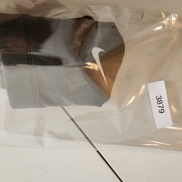 Nike Pro Dri-Fit Gray Medium Racerback Sports Bra - Picture 9 of 9